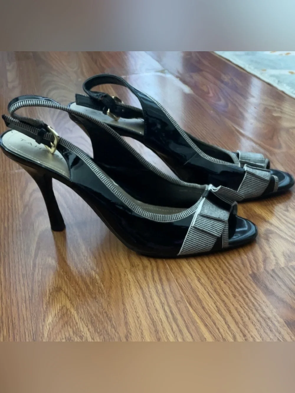 Tahari Slingback patent leather heels